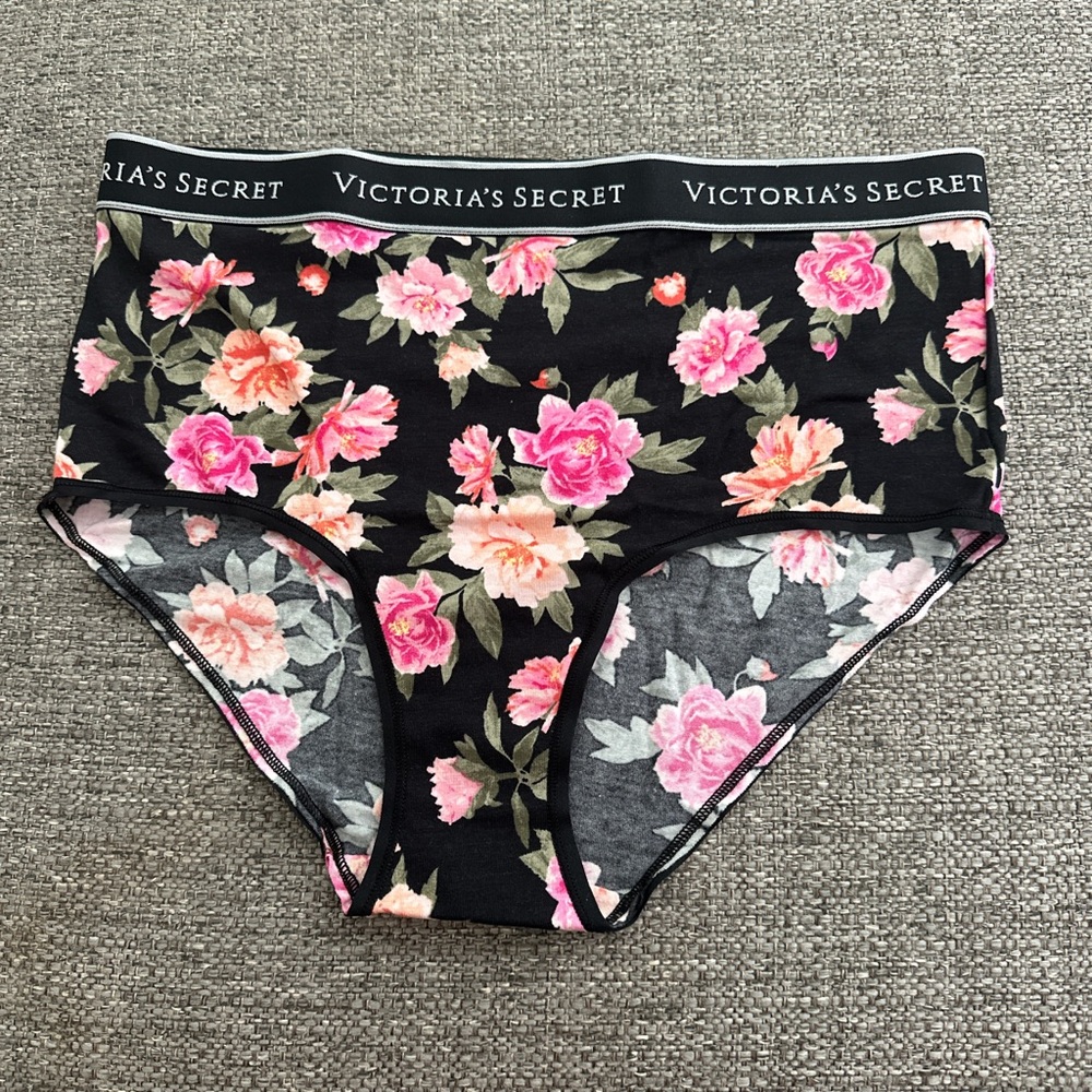 Victoria's Secret Women’s Black Floral Briefs
